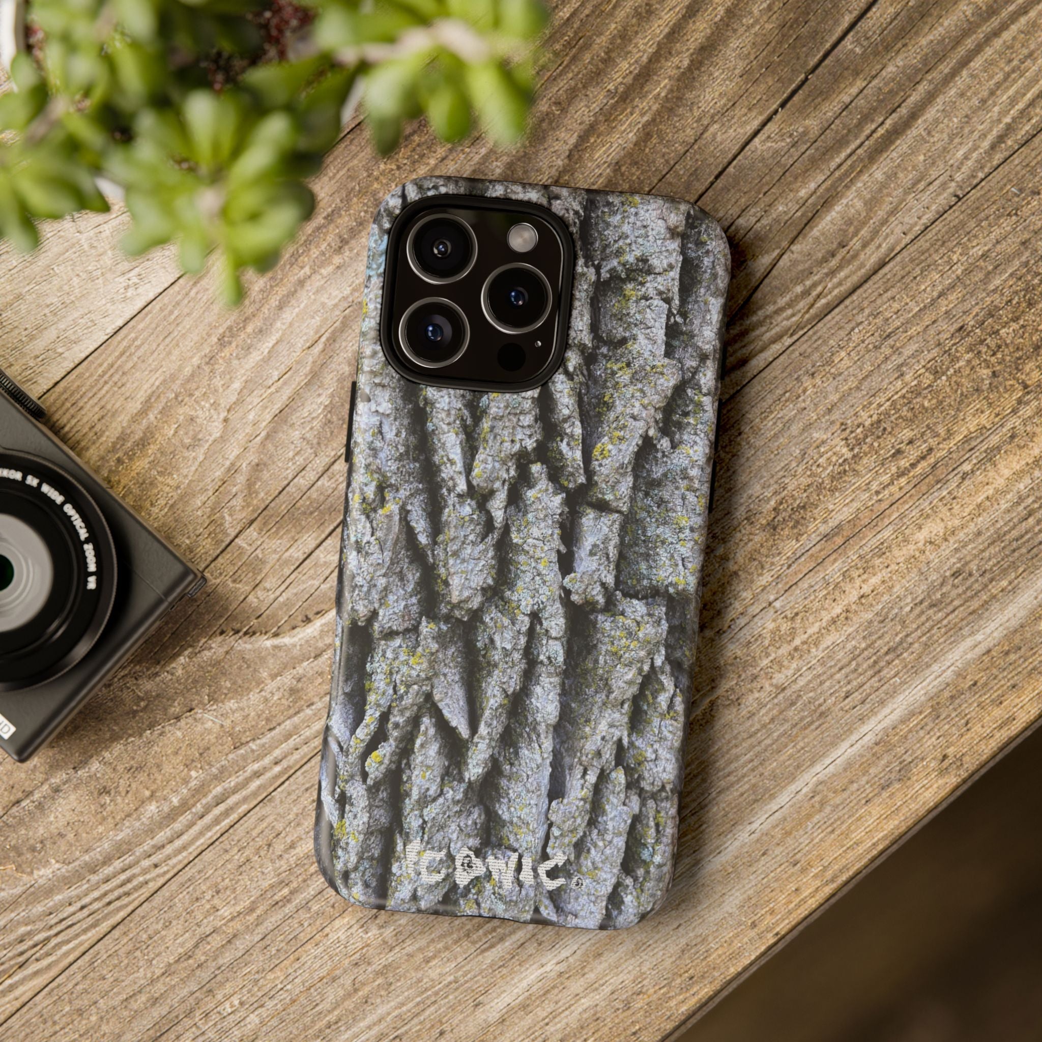 Iconic Scenes Tree Bark Tough Cases