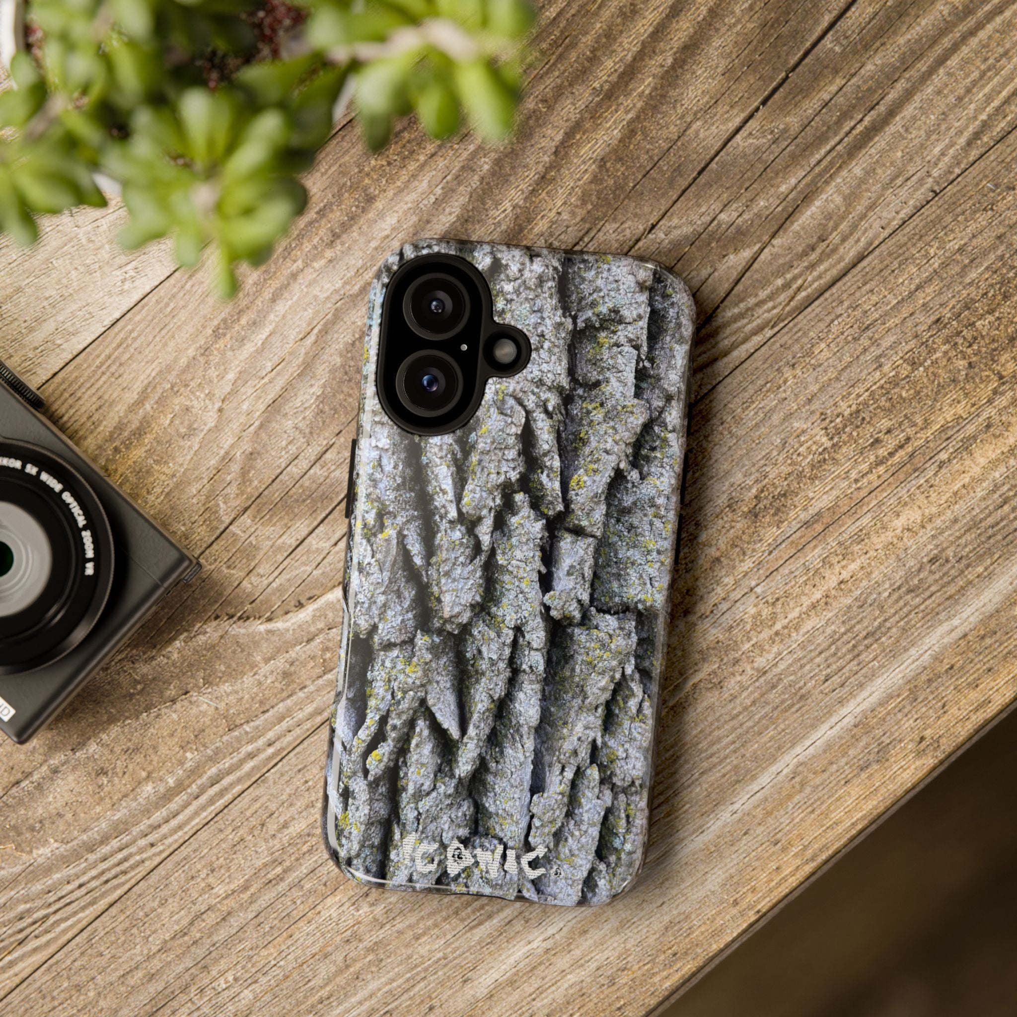 Iconic Scenes Tree Bark Tough Cases